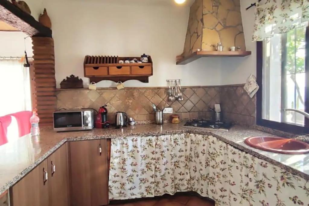 Casa La Roca Villa El Gastor Bagian luar foto