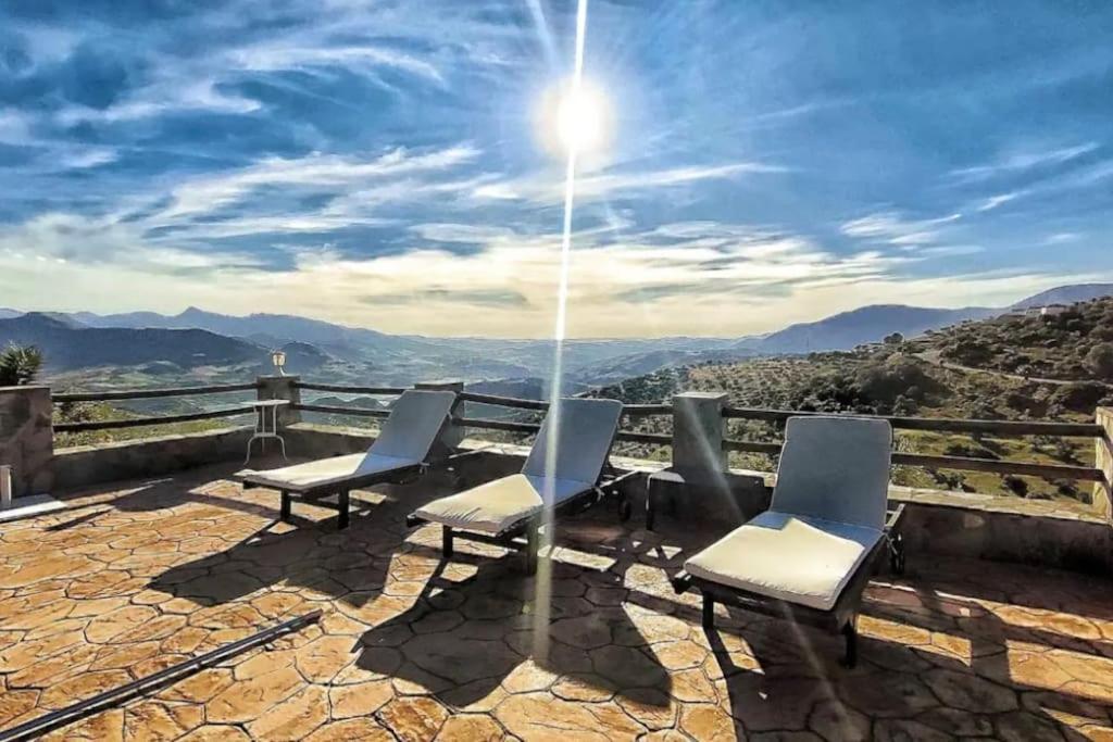 Casa La Roca Villa El Gastor Bagian luar foto